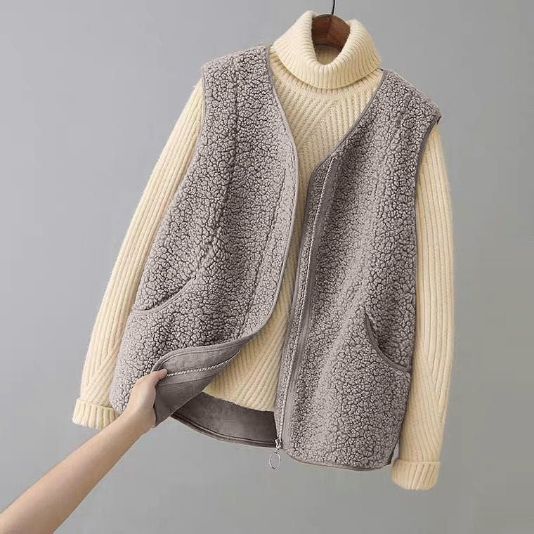 Valentina Rossi Fuzzy Vest with Zipper Closure